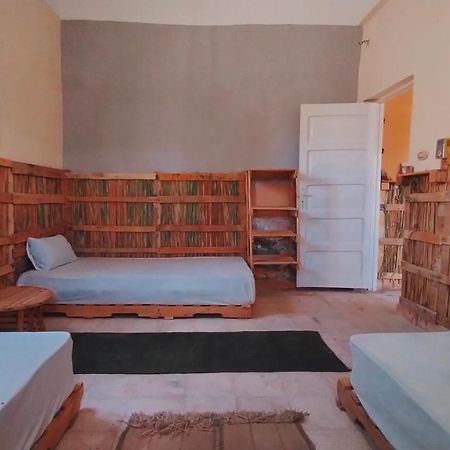 Albergue Agpen Teswa Siwa Oasis Exterior foto